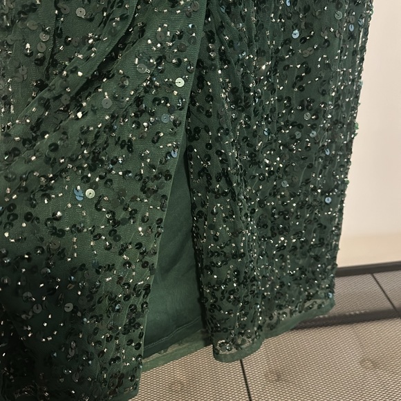 Dress - Picture 6 of 16